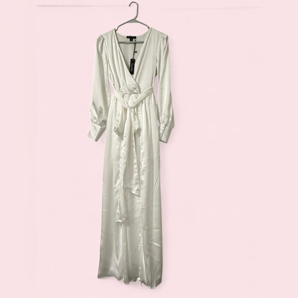 Dress DayWhite Satin Wrap Maxi Dress. Size S